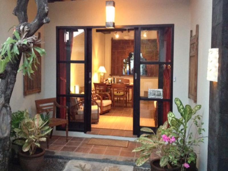 Kembali Lagi Guest House Санур Екстер'єр фото
